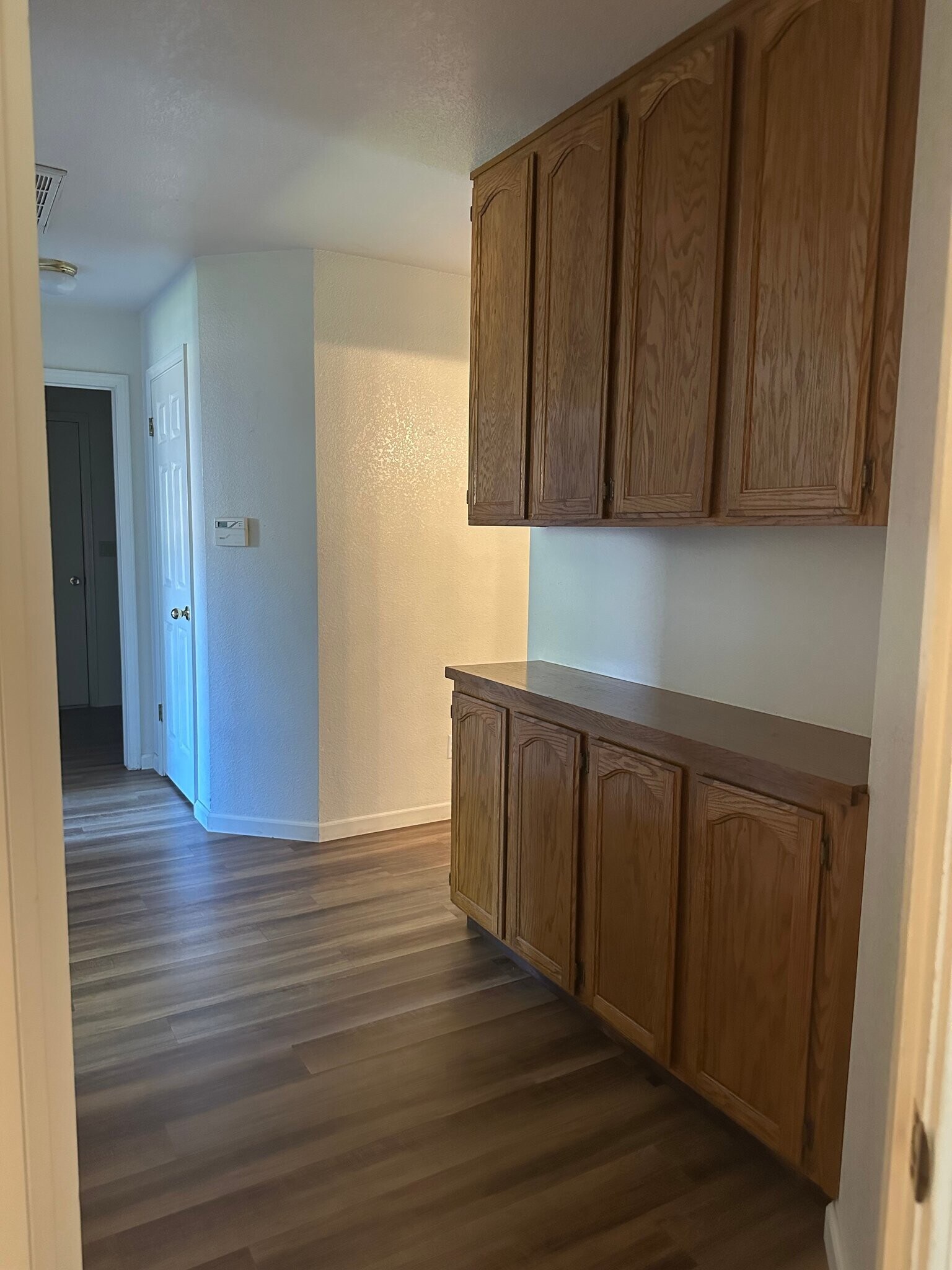 Building Photo - 643 Lunardi Way