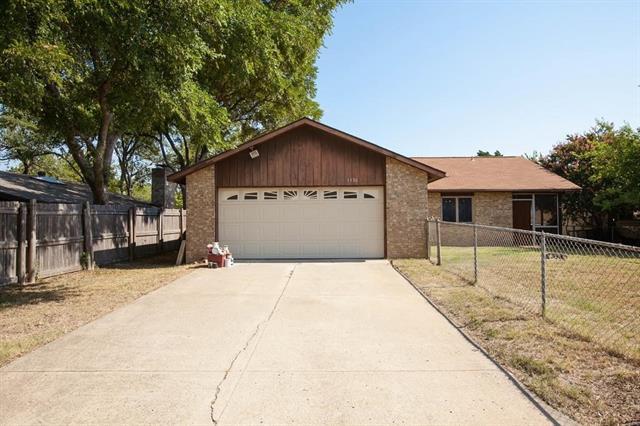 Building Photo - 1320 Cherry Hill Ln