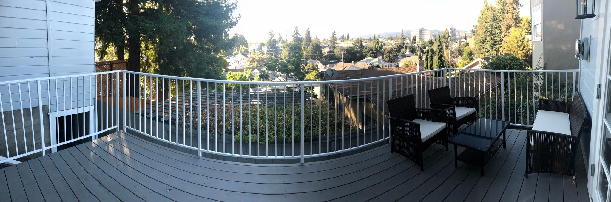 Building Photo - 661 Fairmount Ave