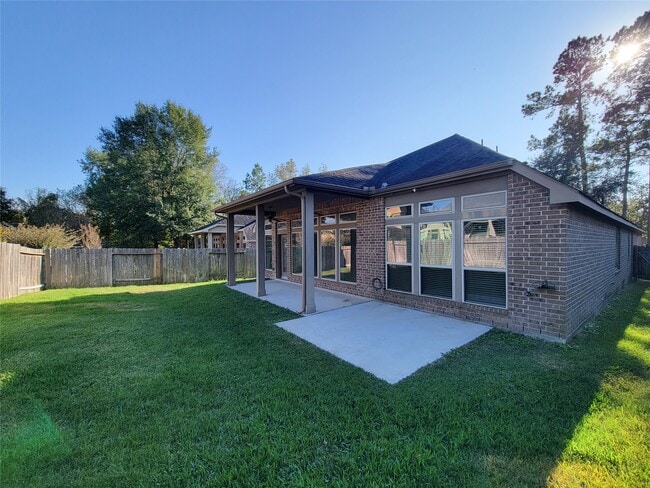 Building Photo - 106 Colina Vista Way