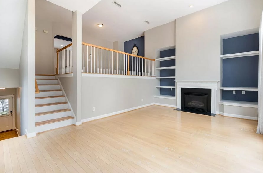 Building Photo - 227 Broadgait Brae Rd