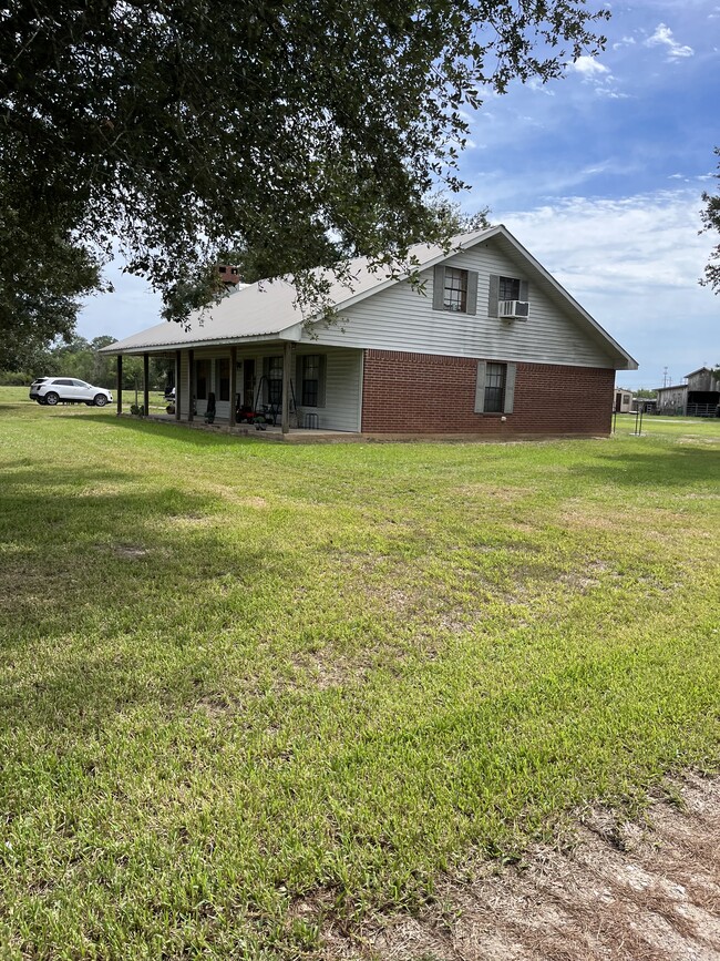 Building Photo - 4575 Circle C Ranch Rd
