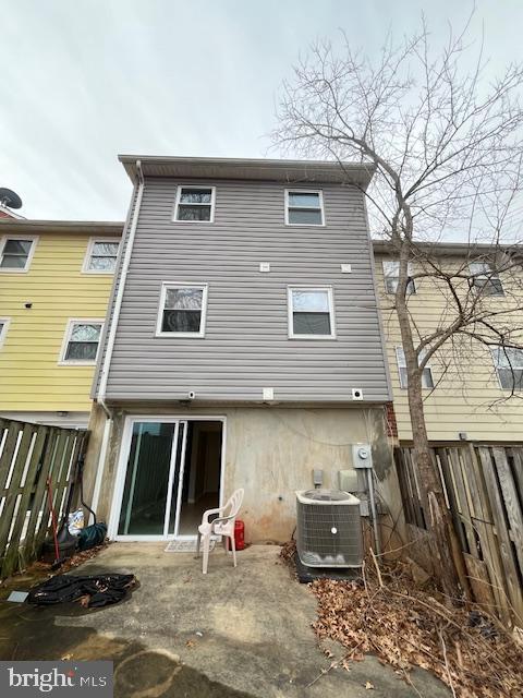 Building Photo - 14807 Ensor Ct