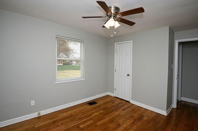 Building Photo - Bridgetown - adorable 3 BEDROOM 1 BATH UPDATED CAPE COD