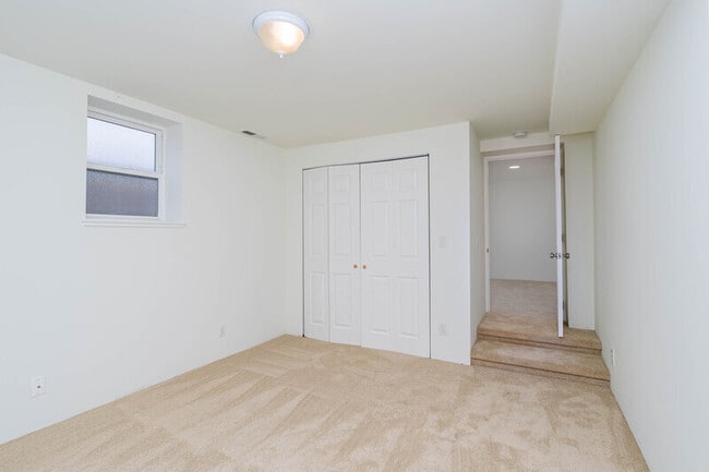 Building Photo - 4814 36th Ave NE