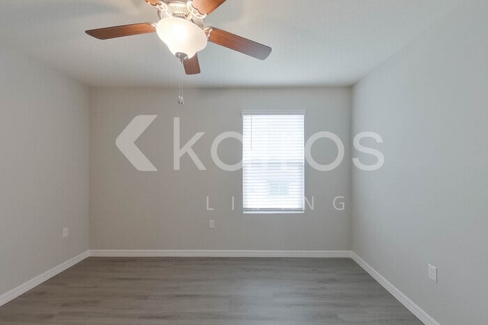 Building Photo - 8694 SW 43rd Ter