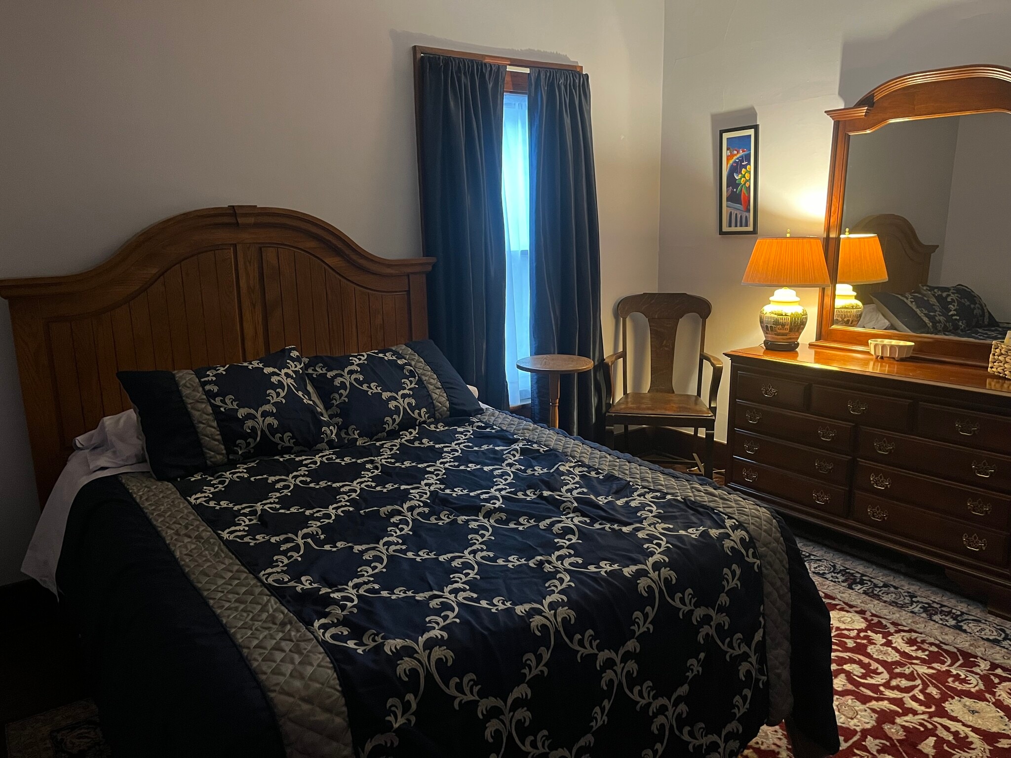 Building Photo - 719 W 2nd St