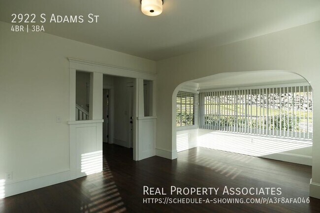 Building Photo - 2922 S Adams St