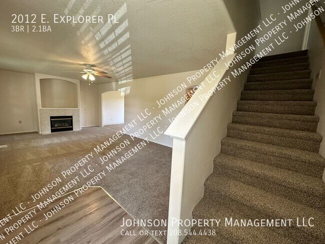 Building Photo - 2012 E Explorer Pl
