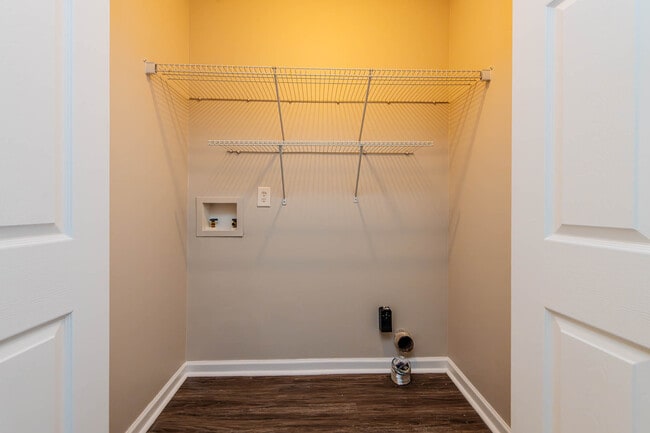 Building Photo - 321 Grand Ave