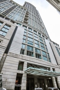 Building Photo - 130 N Garland Ct