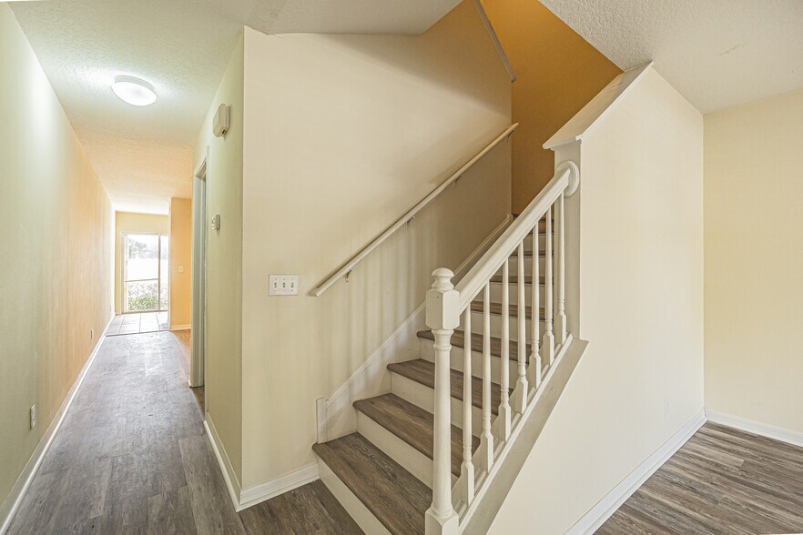 Building Photo - 3421 Dragon View Ct