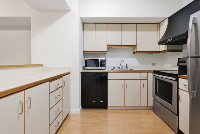 Building Photo - 6363 Christie Ave