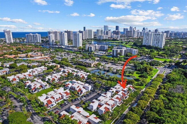 Building Photo - 20900 Leeward Ct