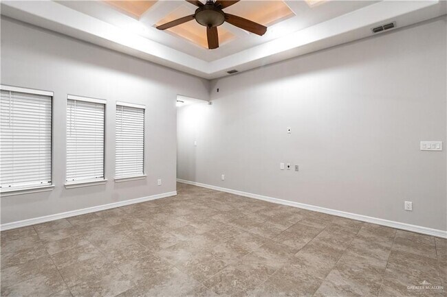 Building Photo - 4616 Xanthisma Ave W