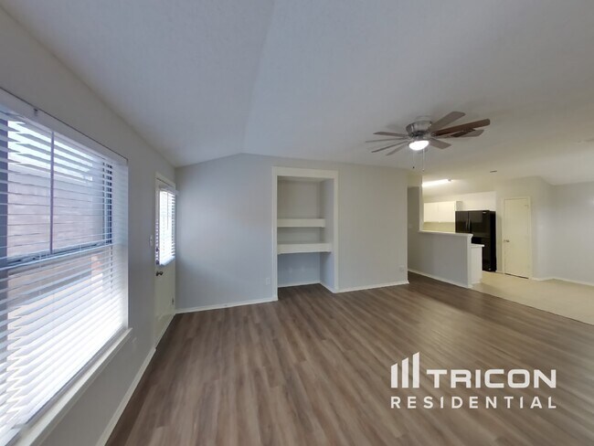 Building Photo - 6824 Brookhaven Trail