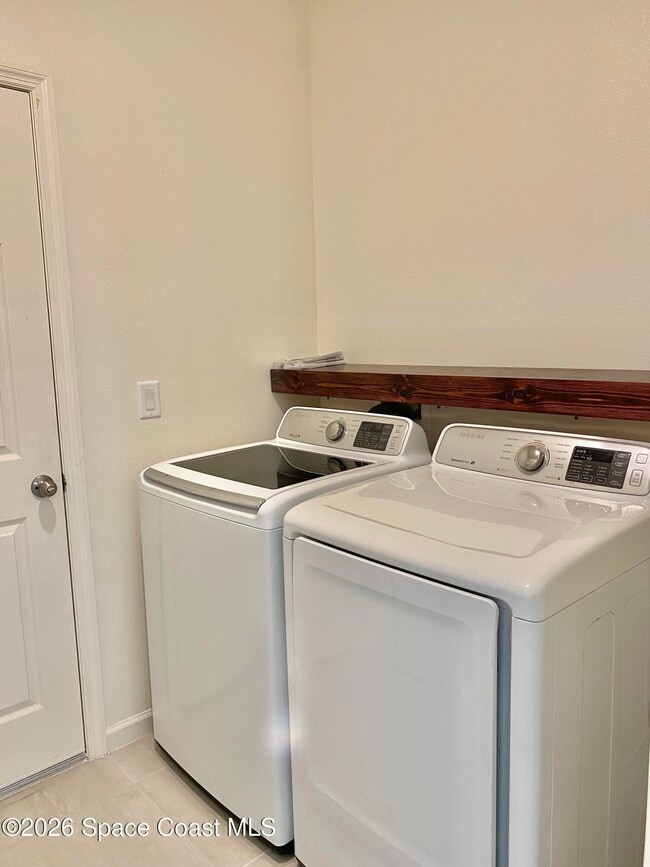 Building Photo - 3464 Whimsical Cir