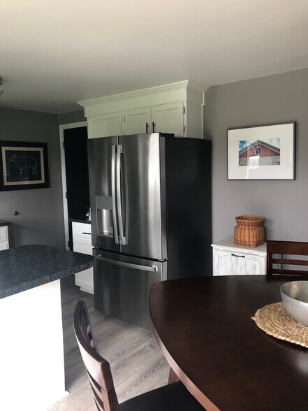 Stove and refrigerator included - 817 Smits St