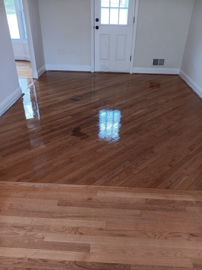 Building Photo - 5280 W Boniwood Turn