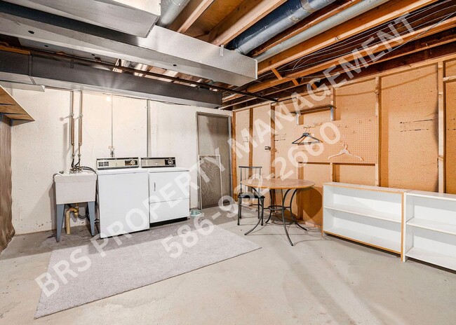 Building Photo - Charming 2-Bedroom Condo in Clinton Twp. –...
