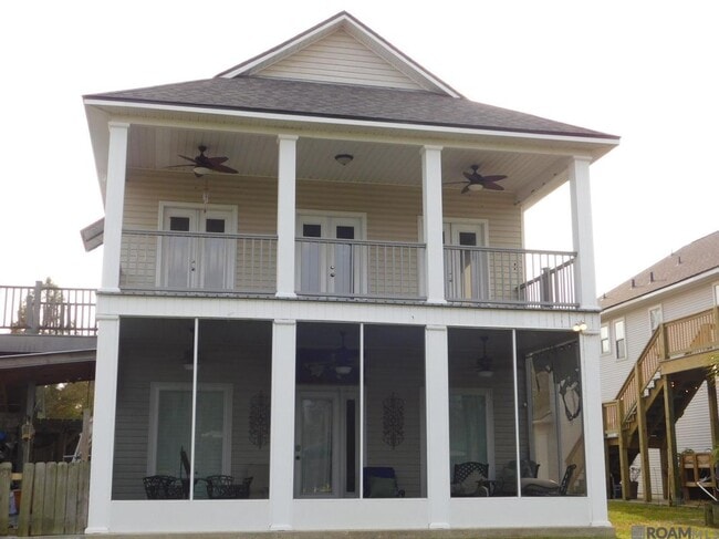 Building Photo - 11182 River Highlands Dr