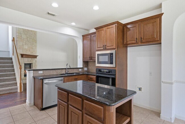 Building Photo - 2617 Salorn Way