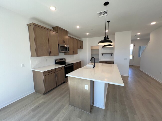 Building Photo - 6209 Caruso Ave
