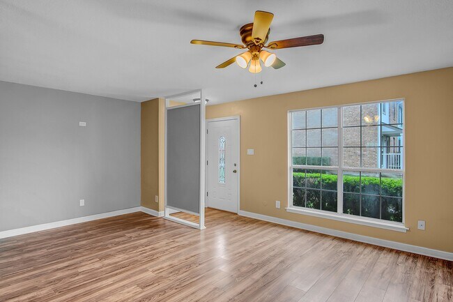 Building Photo - 4057 Young St