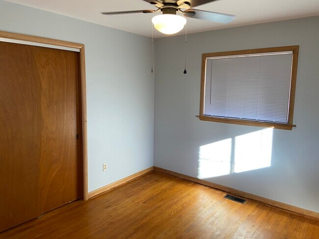 Building Photo - 312 Tullahoma Dr