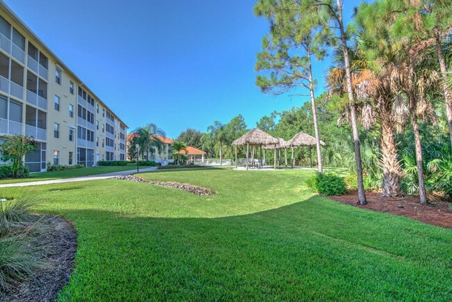 Building Photo - 9187 Celeste Dr