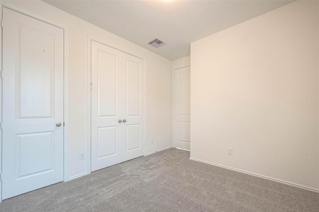 Building Photo - 1343 Vinter Mdws Ln