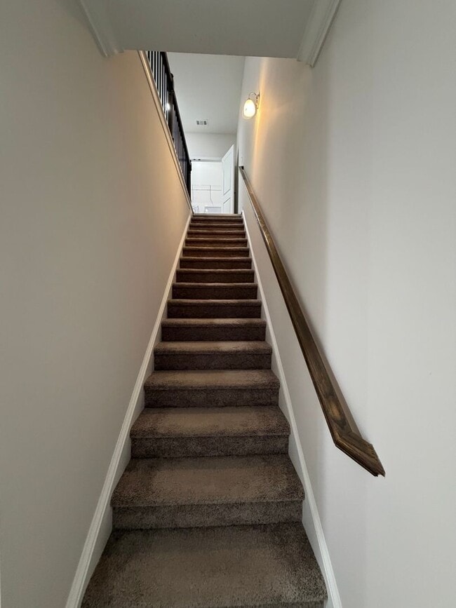 Building Photo - BRAND NEW TOWNHOMES AVALIABLE NOW