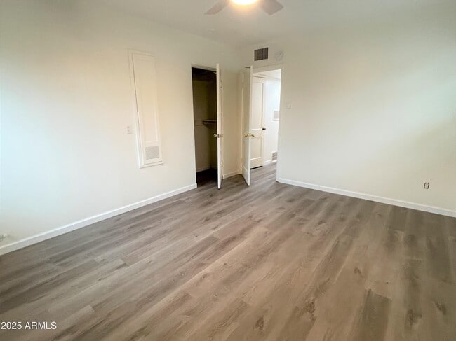 Building Photo - 58 W Encanto Blvd