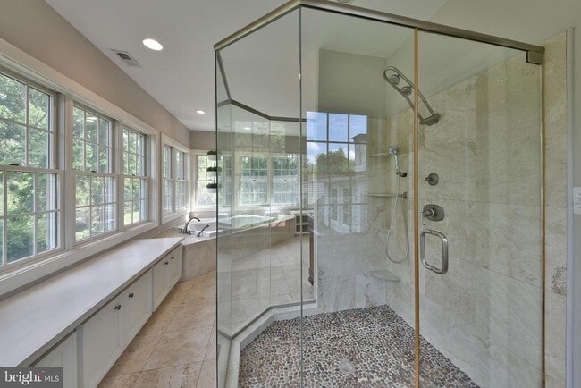 Building Photo - 966 Paige Ct