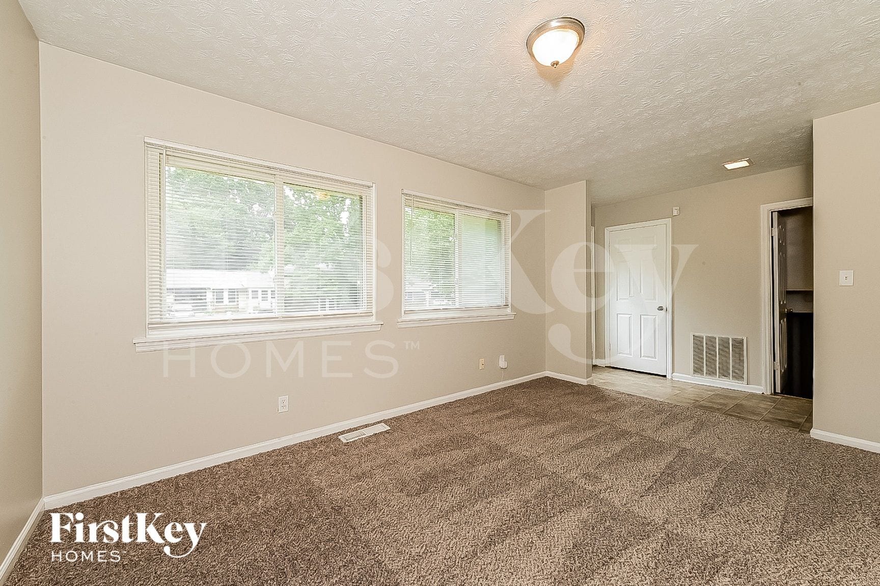 Building Photo - 9075 Gatewood Dr