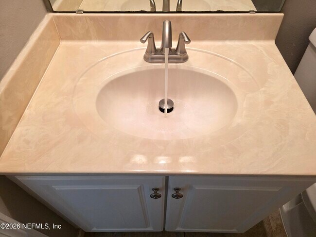 Building Photo - 104 Crete Ct