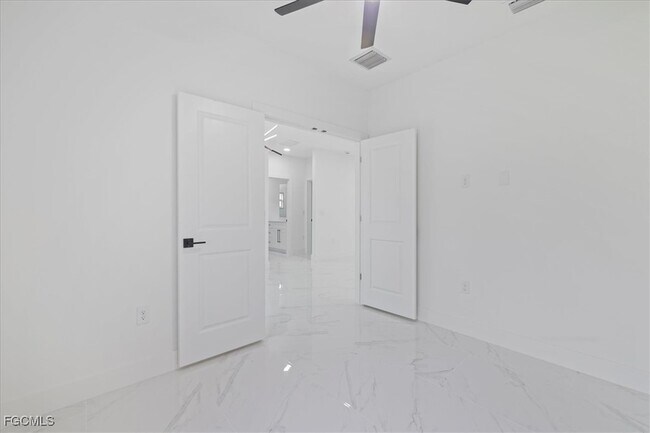 Building Photo - 2607 50th St W