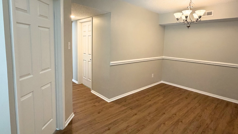 Building Photo - 3706 Chimney Ridge Pl