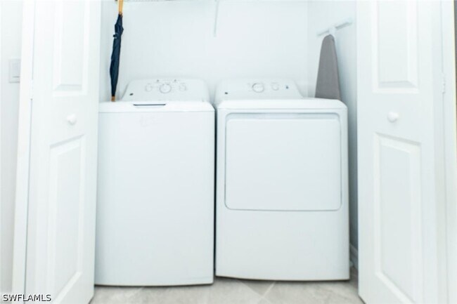 Building Photo - 5445 Double Eagle Cir