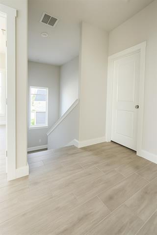 Building Photo - 1027 Mustang Trail