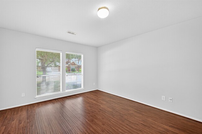 Building Photo - 6114 Barkermist Ln