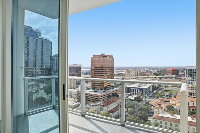 Building Photo - 150 E Robinson St