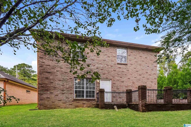 Building Photo - 2395 Old Rocky Ridge Rd