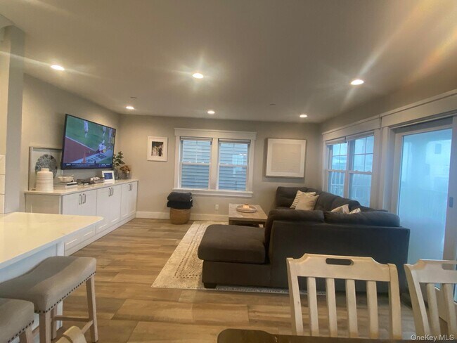 Building Photo - 18 Tennessee Ave