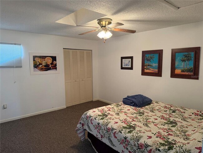 Building Photo - 804 Palm Harbor Ct