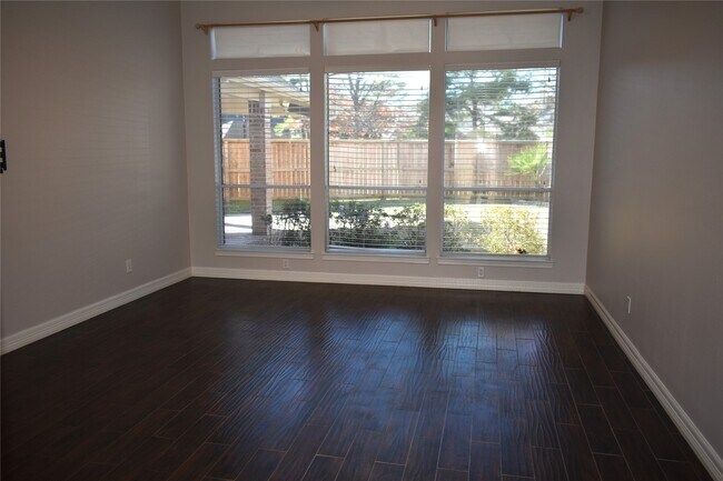 Building Photo - 5302 Fairwick Ct