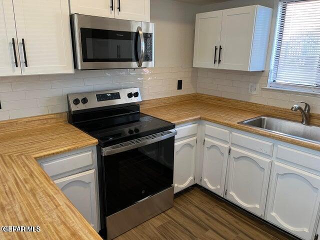 Building Photo - 11825 Prado Del Sol Dr