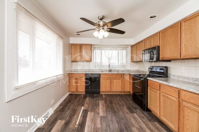 Building Photo - 14621 Dorchester Ave