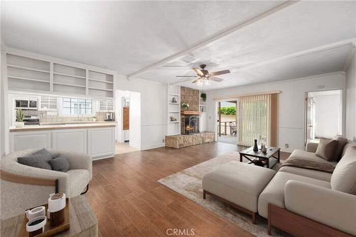 Building Photo - 7028 Parkcrest St