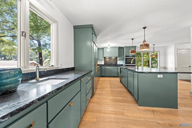Building Photo - 7705 Foxfire Dr SE
